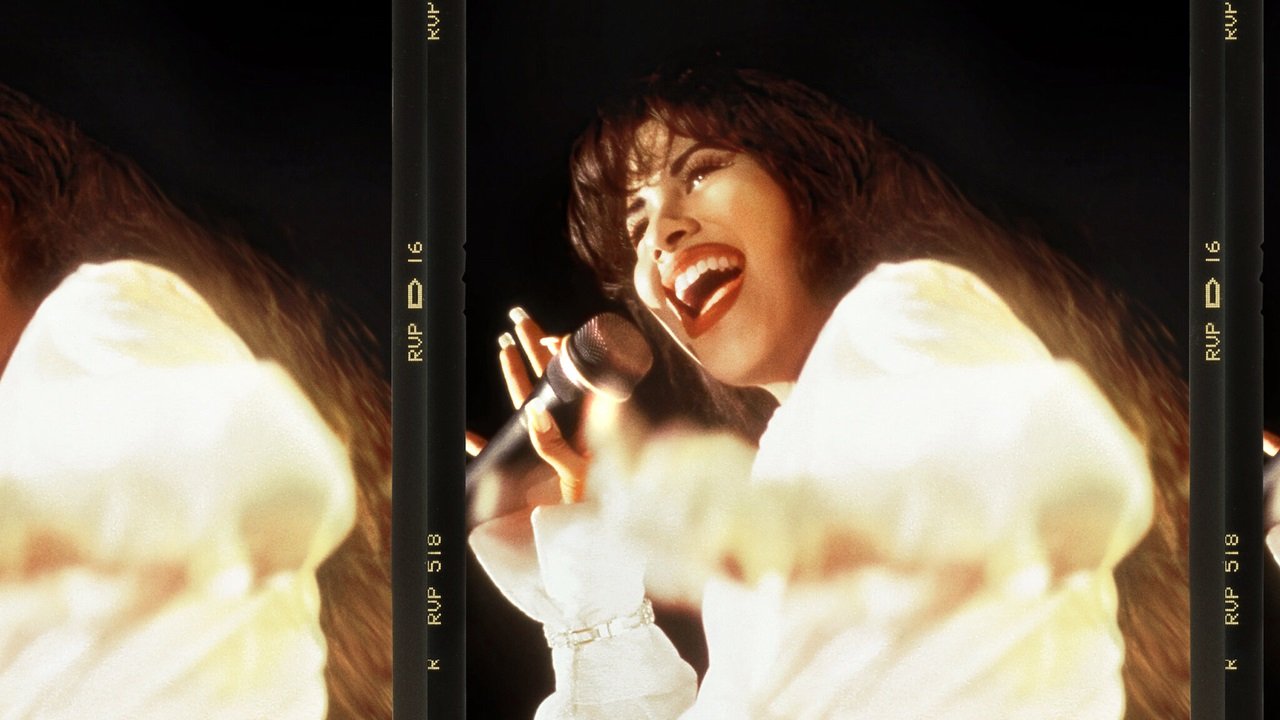 Selena y Los Dinos: Di Sản Của Một Gia Đình Selena y Los Dinos: Di Sản Của Một Gia Đình